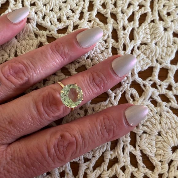 14k Yellow Gold Green Amethyst Ring Sz 7 (approx) - Picture 4 of 4